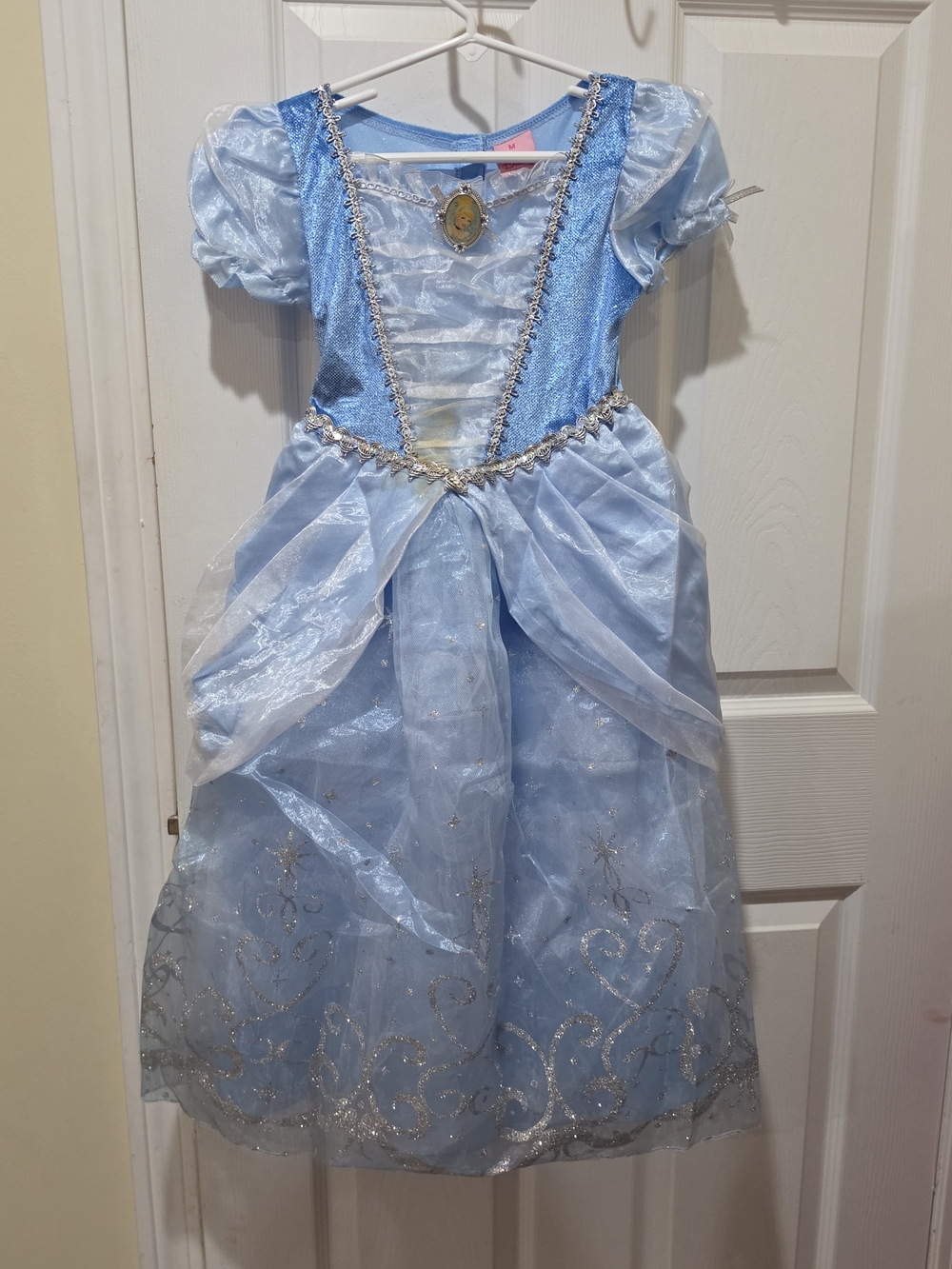 Disney Light Blue Sparkle Princess Costume Size Medium